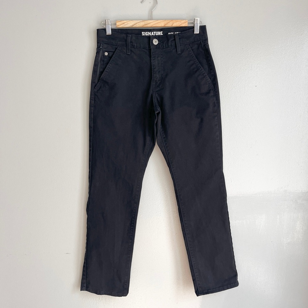 Signature by Levi Strauss Mens S67 Athletic Fit Black Chino Pants Measures 28X28